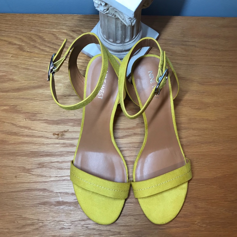 Nine West Heels Suede Block Heel Sandals - Picture 4 of 11
